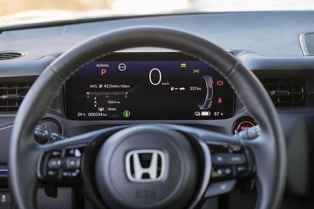Le SUV compact électrique Honda e:Ny1 revendique une autonomie de 412 km