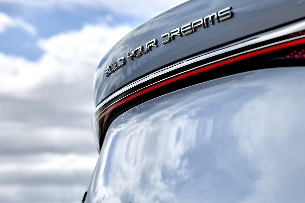 La berline électrique du segment D Byd Seal revendique une autonomie WLTP jusqu'à 570 km