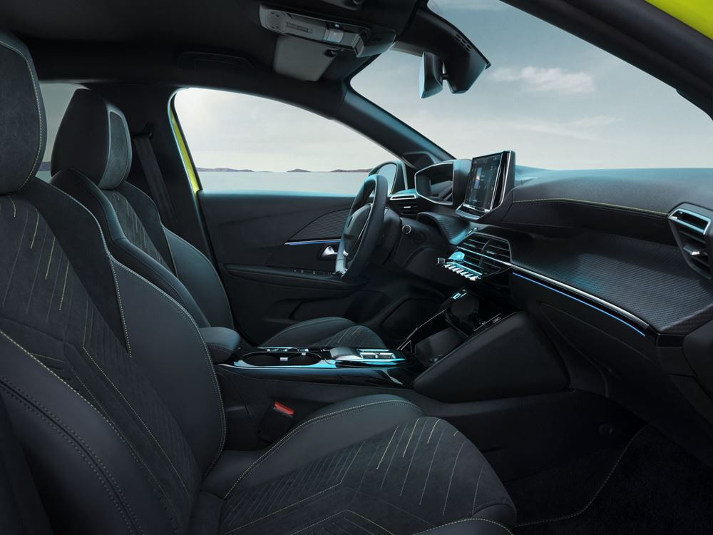 La Peugeot 208 au design retravaillé arrive sur le marché