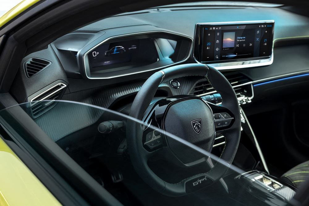 La Peugeot 208 au design retravaillé arrive sur le marché