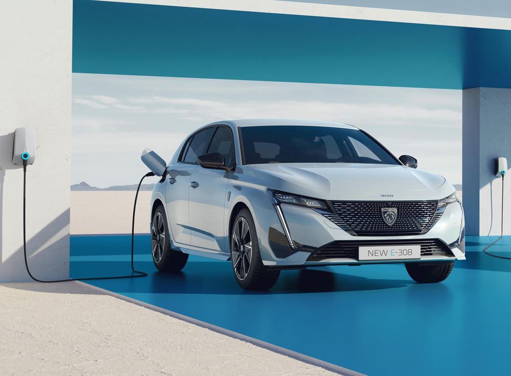 La Peugeot e-308 électrique affiche une autonomie de 410 km