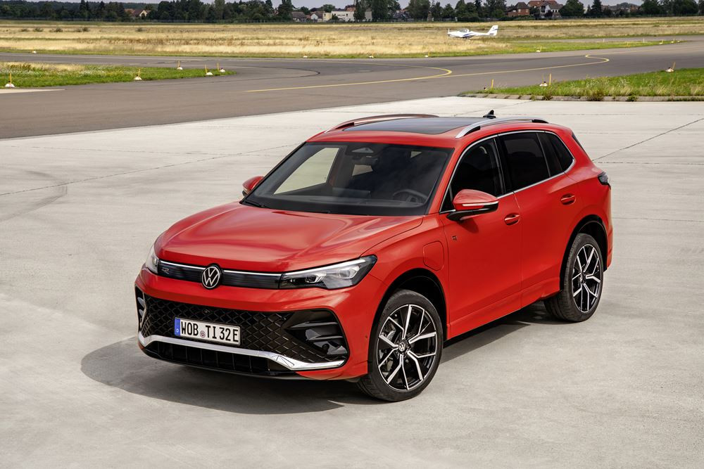 La troisième génération du Volkswagen Tiguan au style plus affirmé arrive sur le marché