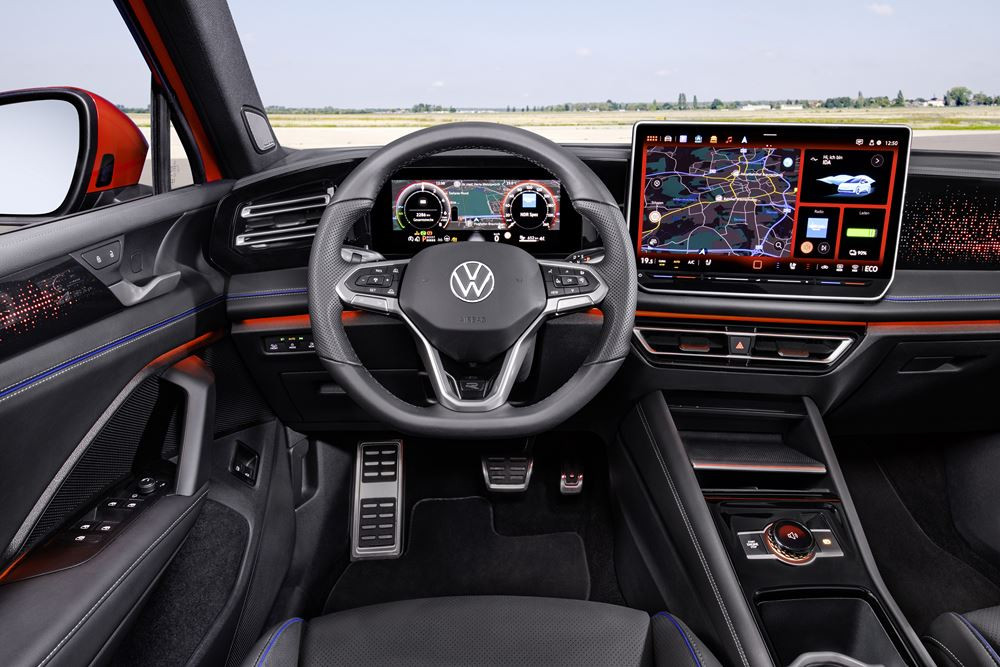 La troisième génération du Volkswagen Tiguan au style plus affirmé arrive sur le marché