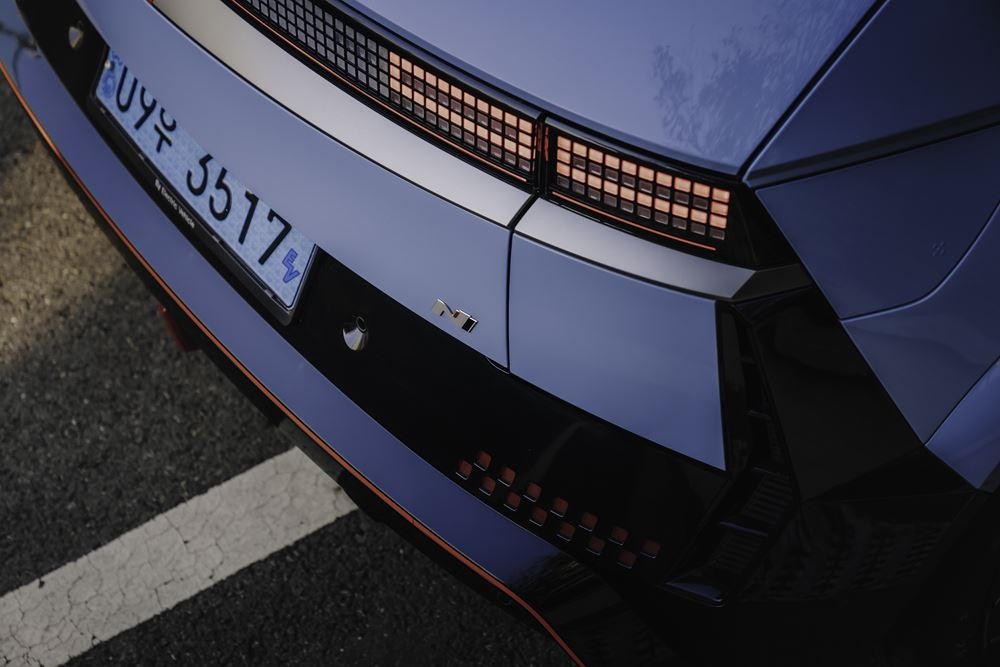 La berline électrique Hyundai Ioniq 5 N incarne l'essence de la performance du label N