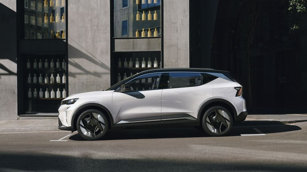 Le Renault Scénic E-Tech Electric 87 kWh affiche une autonomie WLTP jusqu'à 625 km