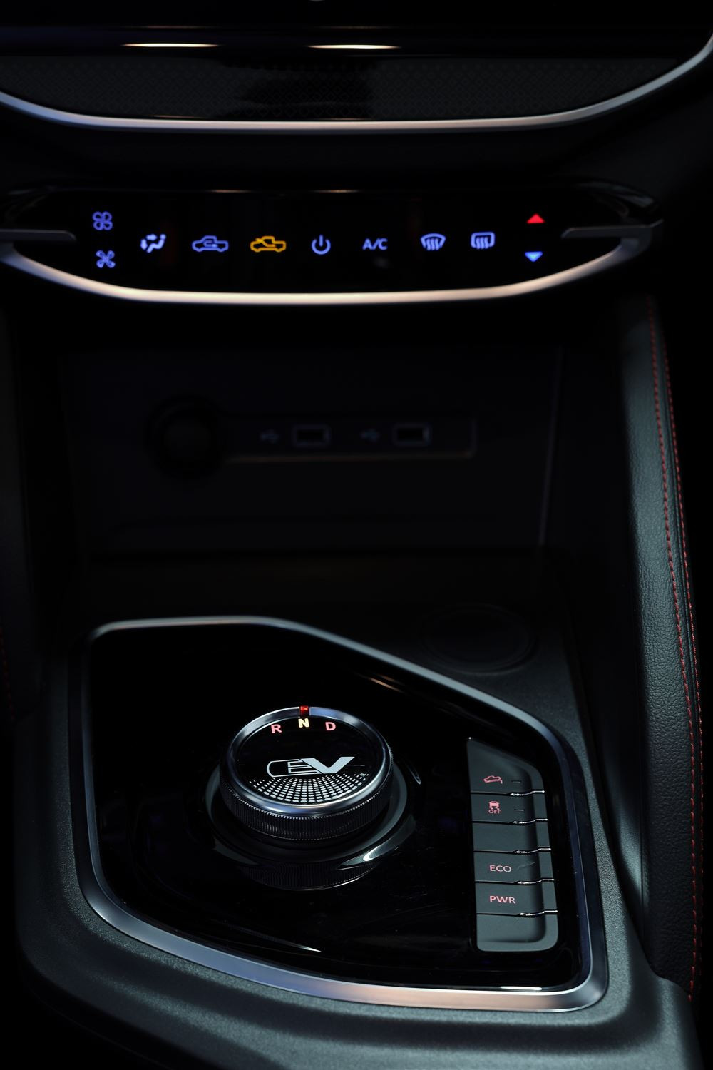 Le pick-up électrique T90-EV de Maxus assure une autonomie WLTP jusqu'à 330 km