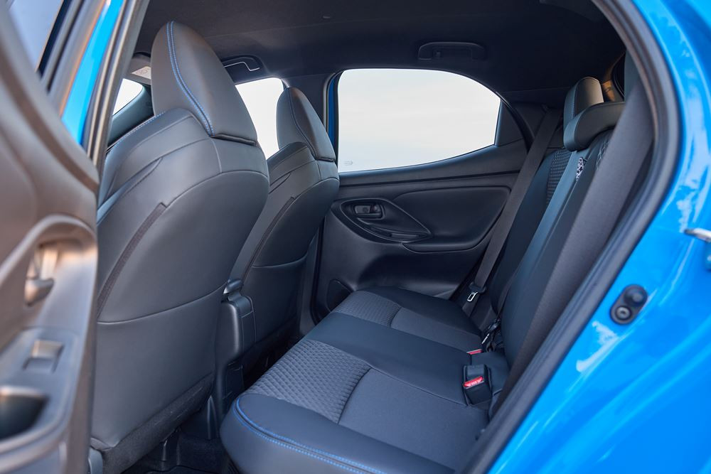 La citadine du segment B Toyota Yaris de quatrième génération mise à jour en approche