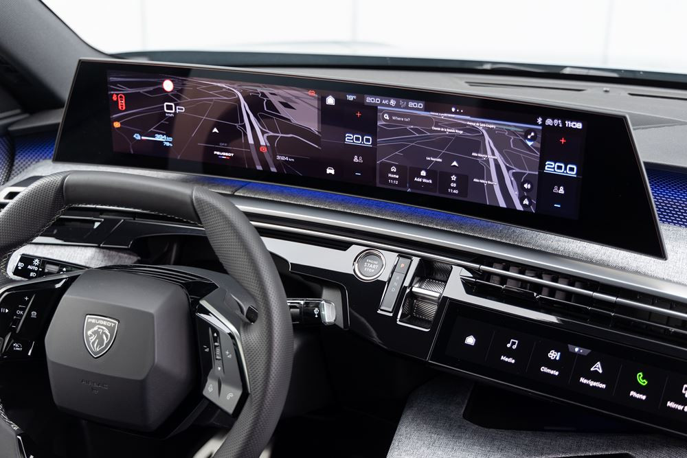 Le SUV fastback Peugeot 3008 opte pour un style dynamique