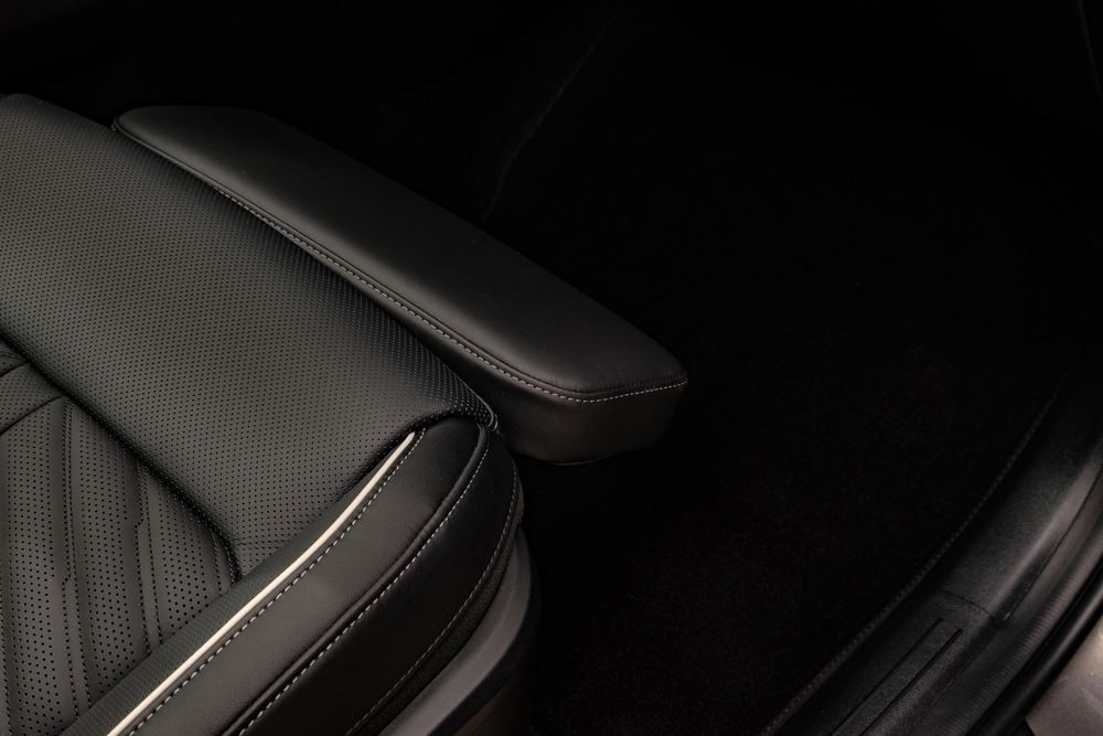 Le grand SUV Kia Sorento restylé en approche en version hybride rechargeable