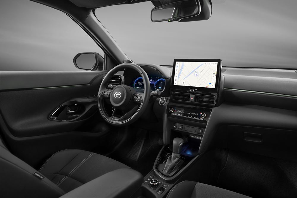 Le SUV urbain Toyota Yaris Cross optimisé en approche