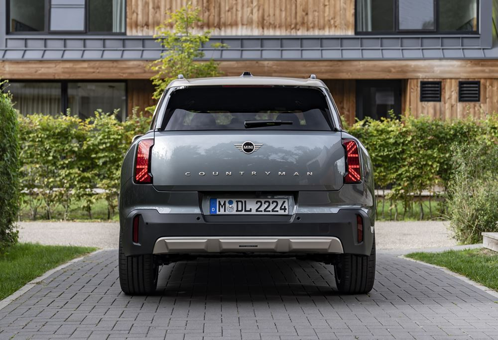 La troisième génération du Mini Countryman en approche