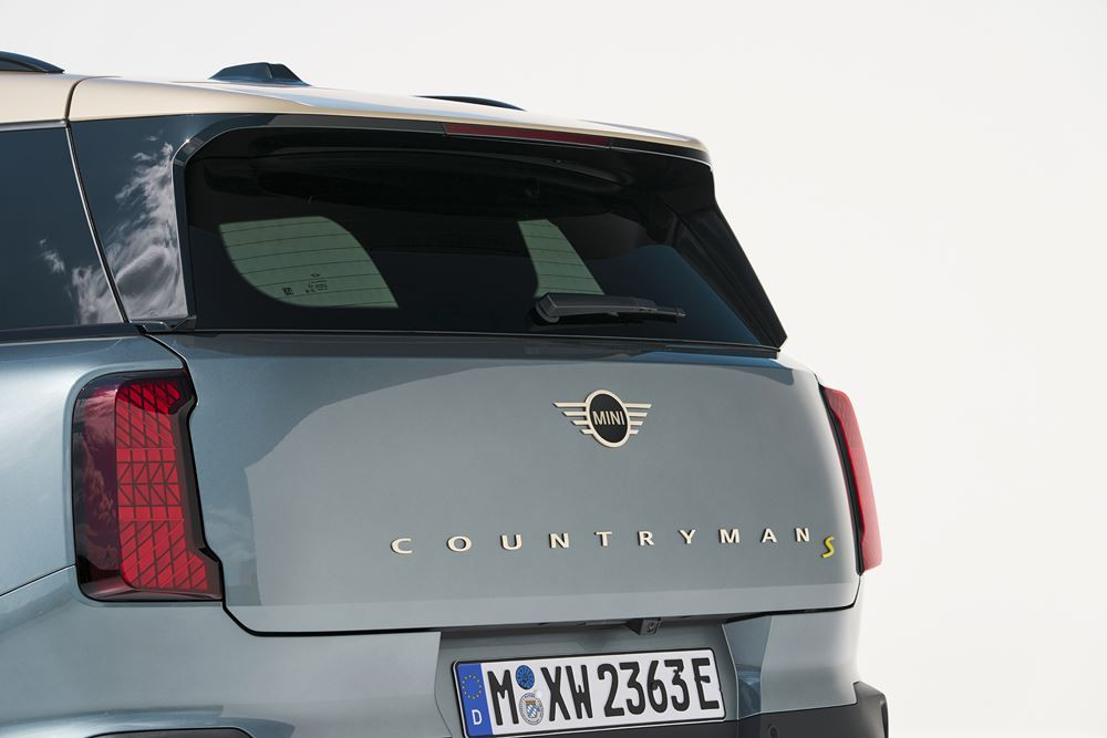 Le Mini Countryman électrique sans émissions à l'usage affiche une autonomie de près de 420 km