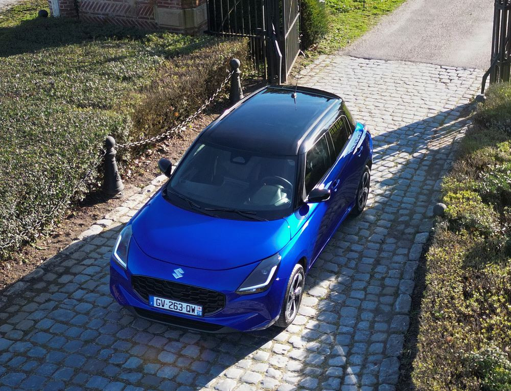 La quatrième génération de la citadine Suzuki Swift affiche un design expressif