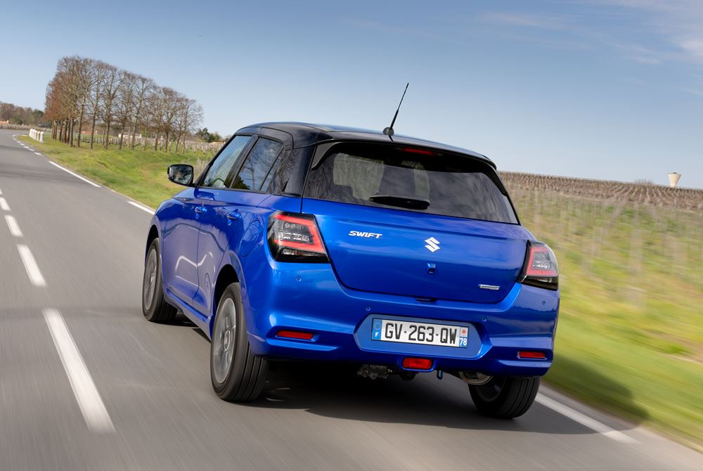 La quatrième génération de la citadine Suzuki Swift affiche un design expressif