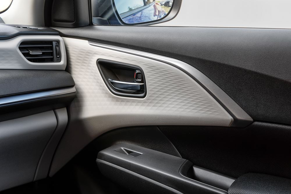 La quatrième génération de la citadine Suzuki Swift affiche un design expressif
