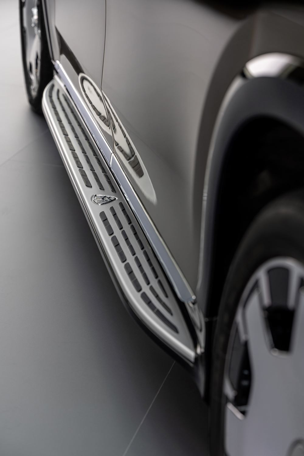 Le SUV entièrement électrique Mercedes-Maybach EQS SUV offre l'exclusivité Maybach