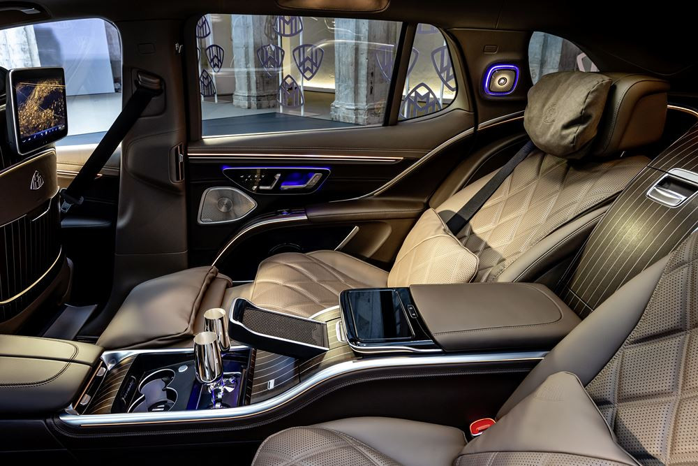 Le SUV entièrement électrique Mercedes-Maybach EQS SUV offre l'exclusivité Maybach