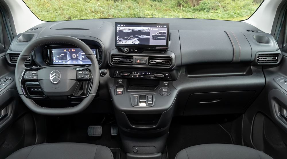 Le ludospace Citroën Berlingo au caractère plus moderne et affirmé s'enrichit d'une offre Diesel