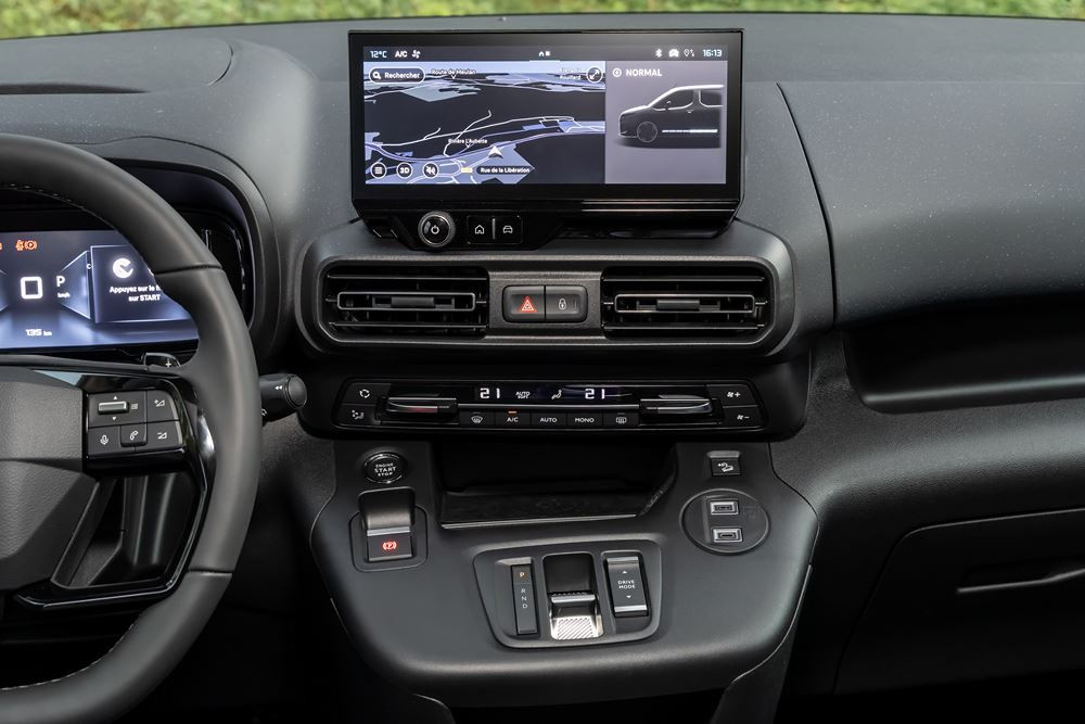 Le ludospace Citroën Berlingo au caractère plus moderne et affirmé s'enrichit d'une offre Diesel