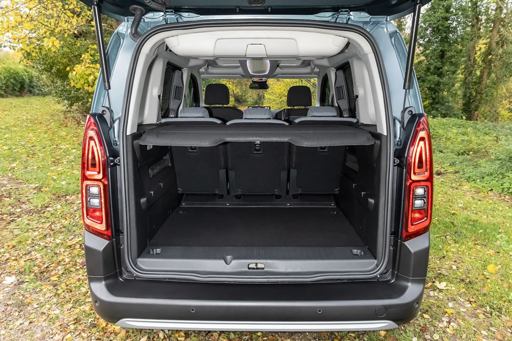 Le ludospace Citroën Berlingo au caractère plus moderne et affirmé s'enrichit d'une offre Diesel