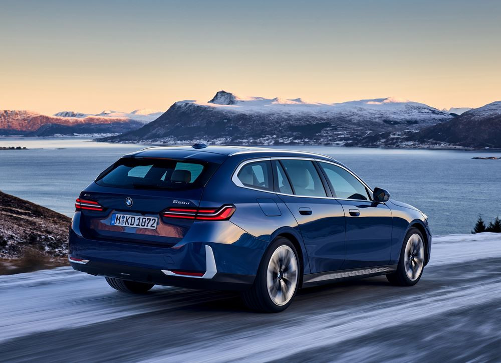 La sixième génération de la BMW Série 5 Touring affiche des proportions étirées