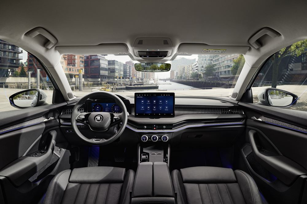 La quatrième génération de la berline à hayon Skoda Superb affiche un langage stylistique actualisé