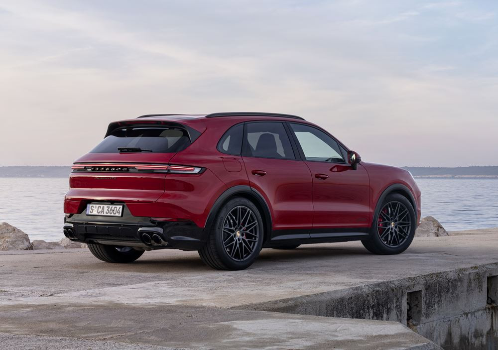 Le Porsche Cayenne GTS équipé d'un moteur V8 délivre une puissance de 500 ch