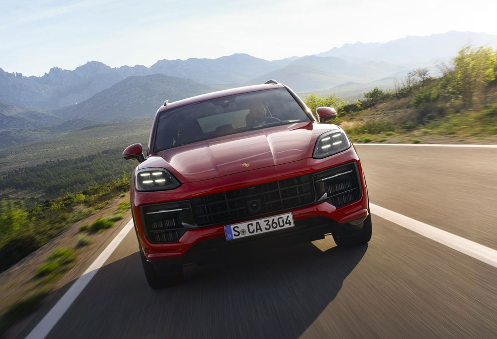 Le Porsche Cayenne GTS équipé d'un moteur V8 délivre une puissance de 500 ch