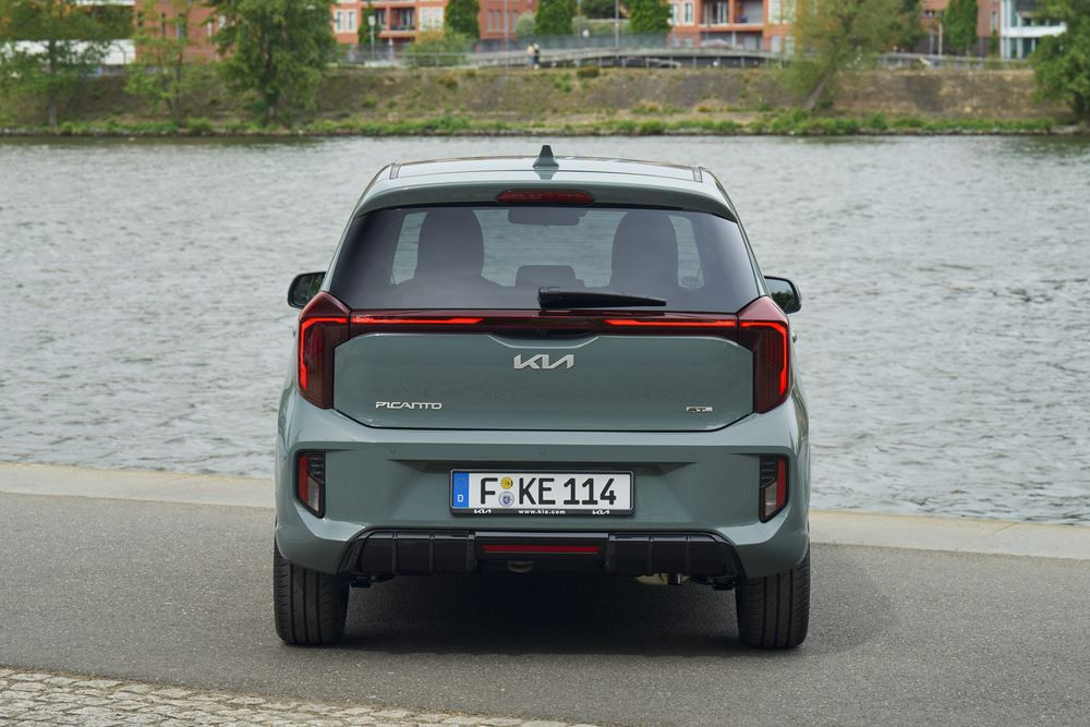 La mini-citadine Kia Picanto restylée adopte un look plus audacieux