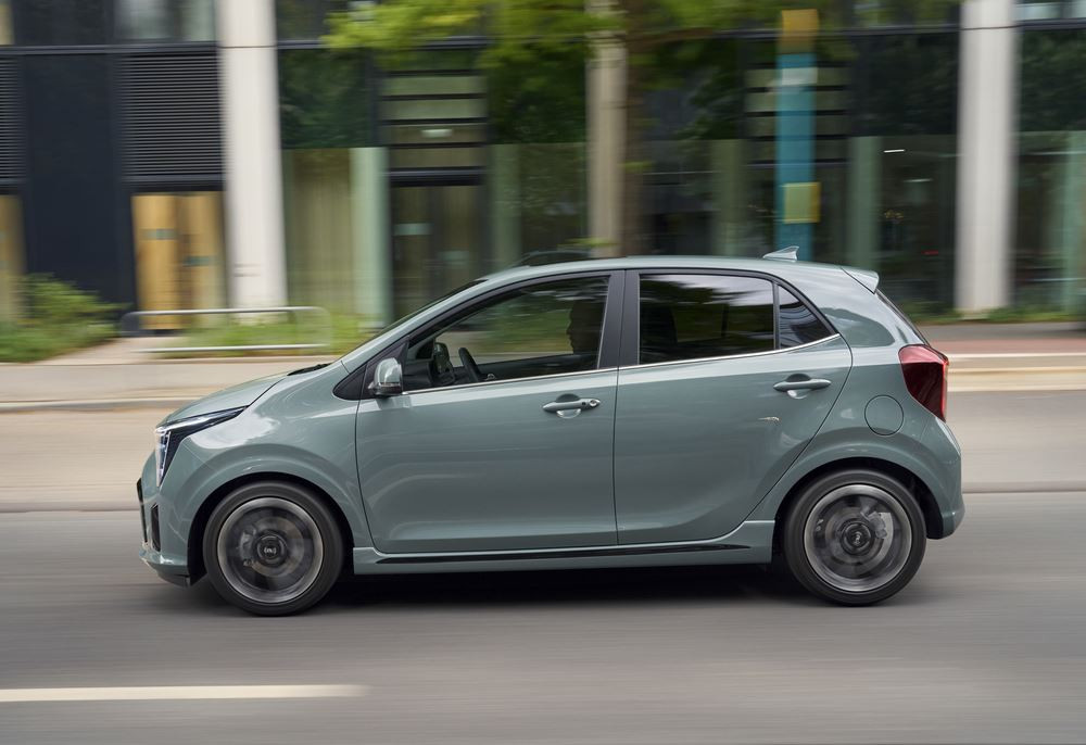 La mini-citadine Kia Picanto restylée adopte un look plus audacieux