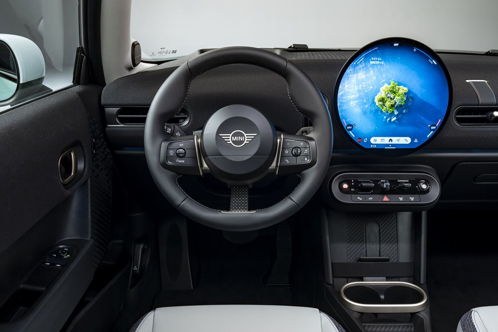 La Mini Cooper de cinquième génération affiche un design minimaliste épuré