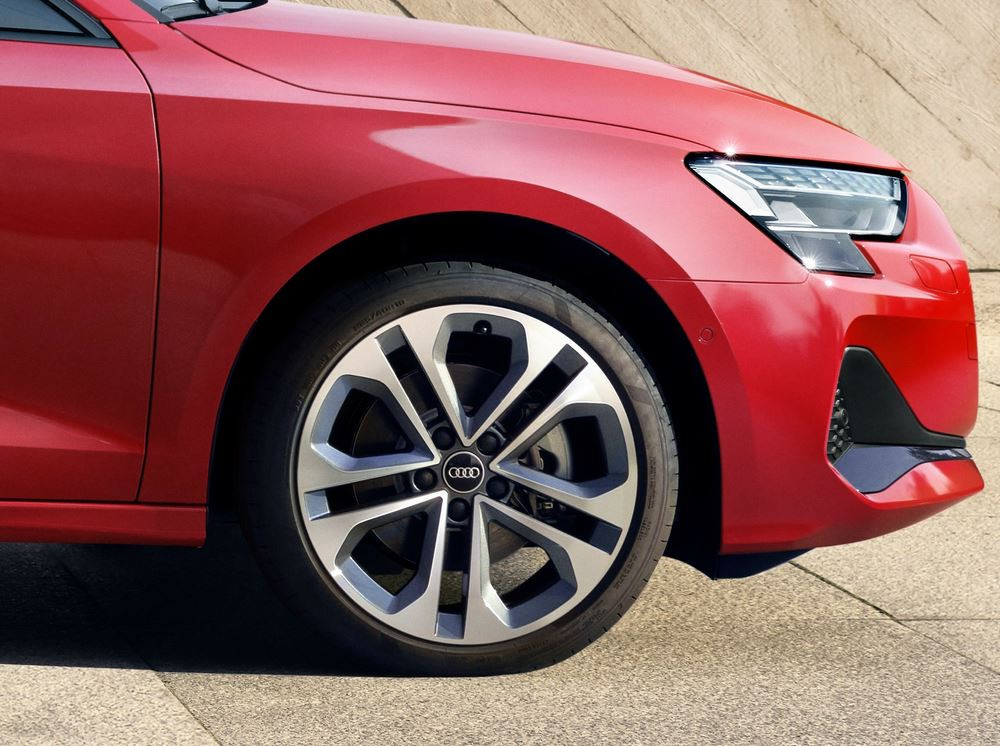 L'Audi A3 Berline à coffre séparé mise à jour affiche un design plus affûté