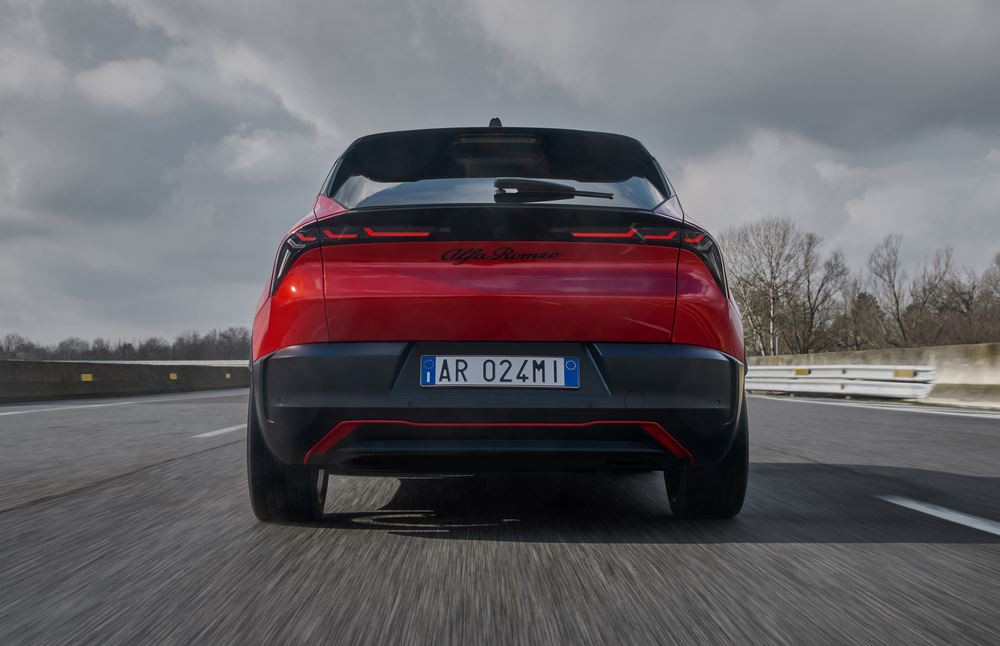 L'Alfa Romeo Junior est sportive dans l'âme et italienne au premier regard