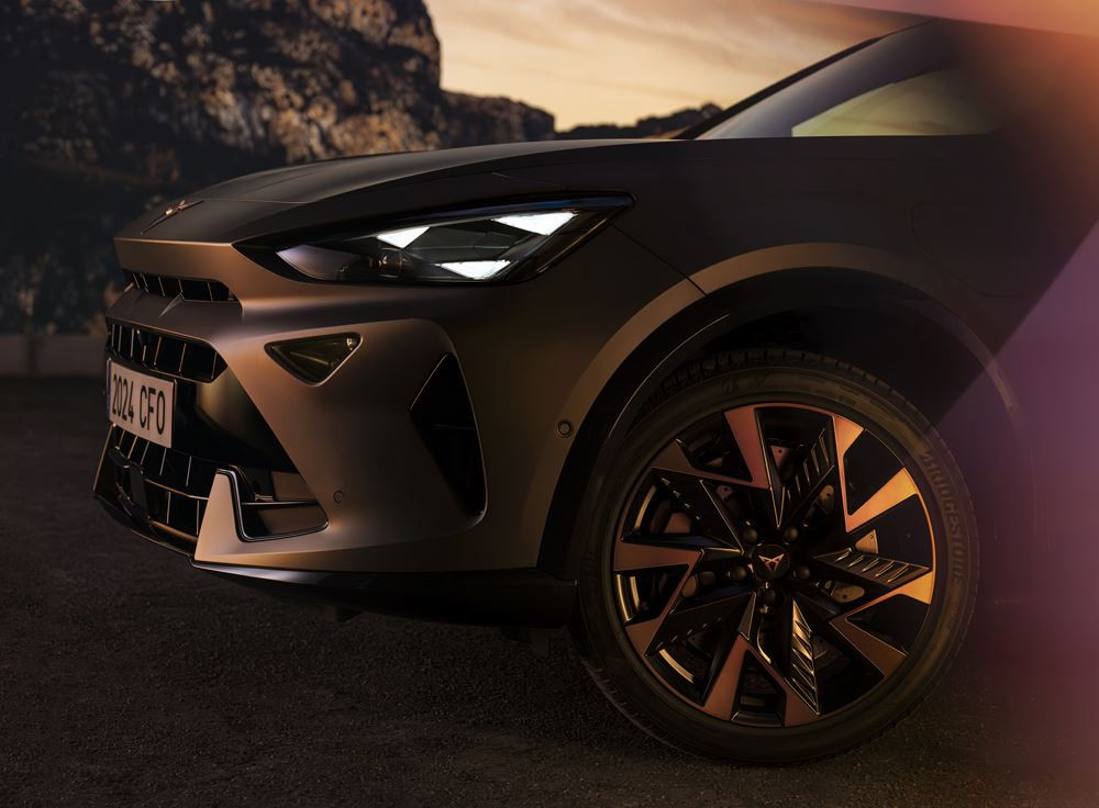 Le SUV coupé sportif Cupra Formentor affiche le nouveau langage de design de la marque