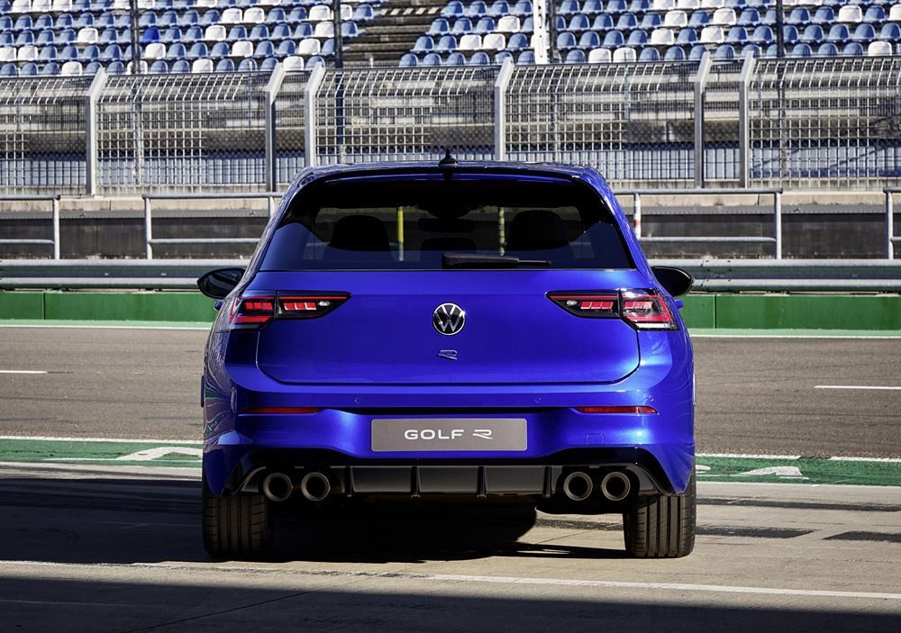 La berline haute performances Volkswagen Golf R revendique une dynamique de conduite optimisée