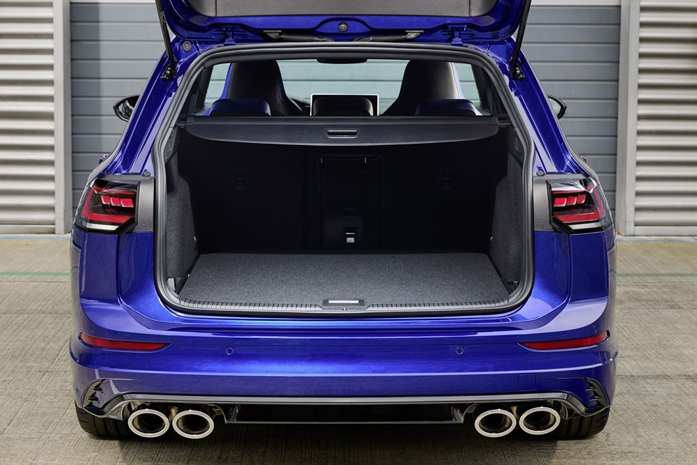 Le break hautes performances Volkswagen Golf SW R revendique une dynamique de conduite optimisée