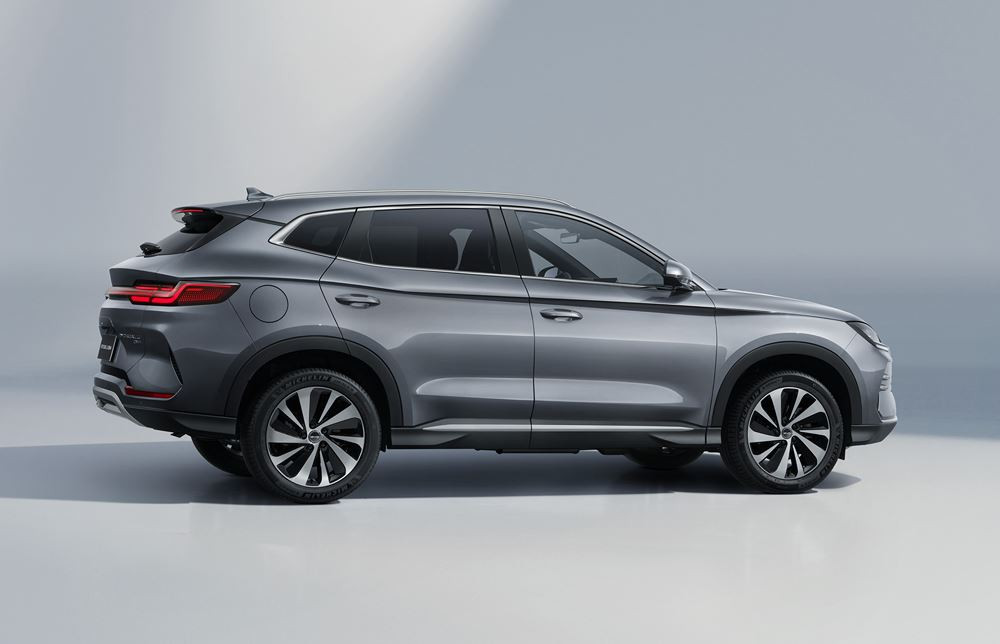 Le SUV hybride rechargeable du segment D Byd Seal U DM-i priorise la traction électrique