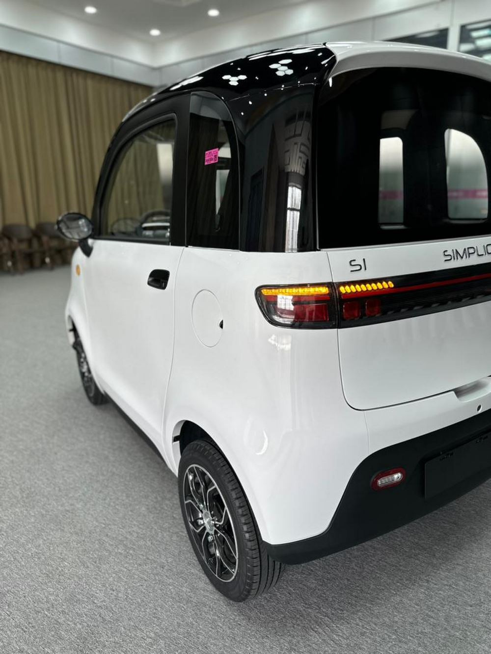 Simplici : un quadricycle électrique sans permis doté d'une autonomie jusqu'à 120 km