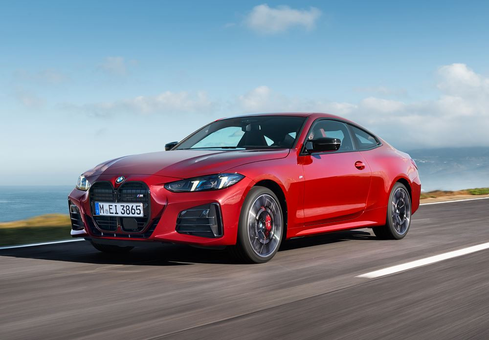 La BMW Série 4 Coupé bénéficie d'un design sportif subtilement repensé