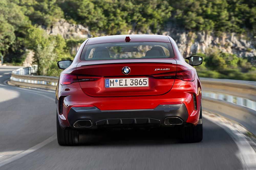 La BMW Série 4 Coupé bénéficie d'un design sportif subtilement repensé