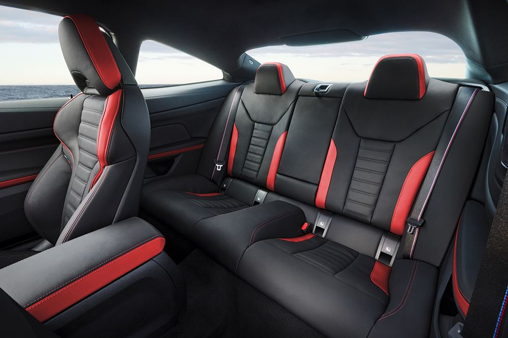 La BMW Série 4 Coupé bénéficie d'un design sportif subtilement repensé