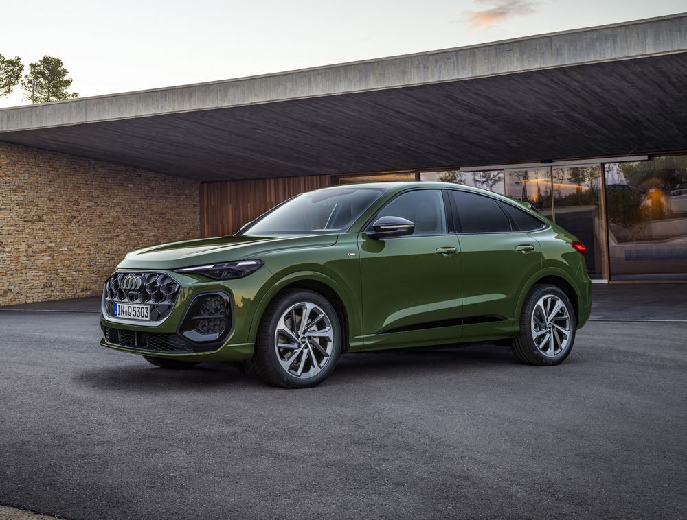 L'Audi Q5 Sportback de deuxième génération affiche un arrière profilé caractéristique