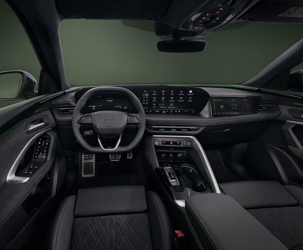 L'Audi Q5 Sportback de deuxième génération affiche un arrière profilé caractéristique