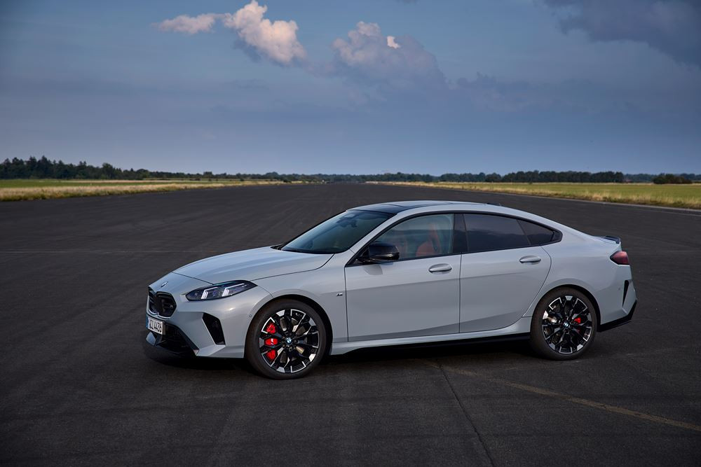 La BMW Série 2 Gran Coupé se caractérise par un arrière dynamique reconnaissable