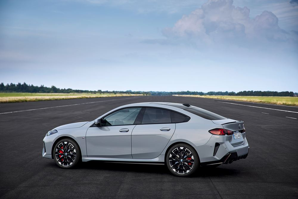La BMW Série 2 Gran Coupé se caractérise par un arrière dynamique reconnaissable