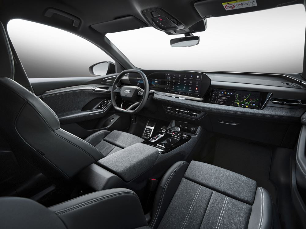 L'Audi Q6 Sportback e-tron électrique se singularise par un arrière dynamique