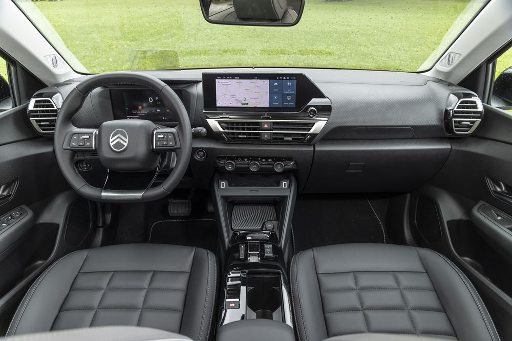 La berline électrique Citroën ë-C4 115 kW 54 kWh affiche jusqu'à 418 km d'autonomie WLTP