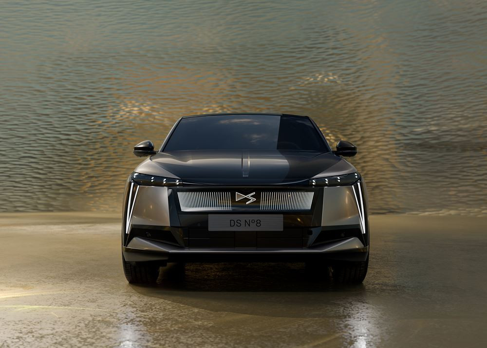 Le porte-drapeau électrique N°8 de DS Automobiles revendique jusqu'à 750 km d'autonomie