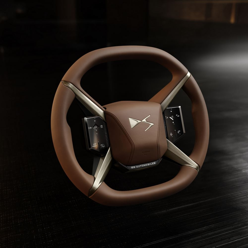 Le porte-drapeau électrique N°8 de DS Automobiles revendique jusqu'à 750 km d'autonomie