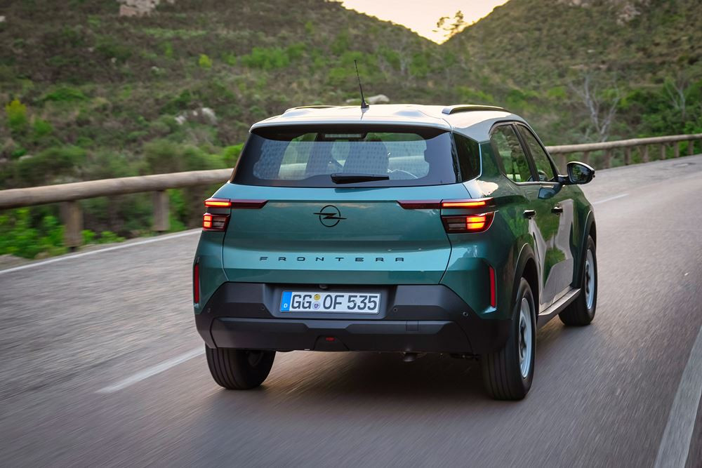 Le SUV de taille compacte Opel Frontera affiche un style robuste